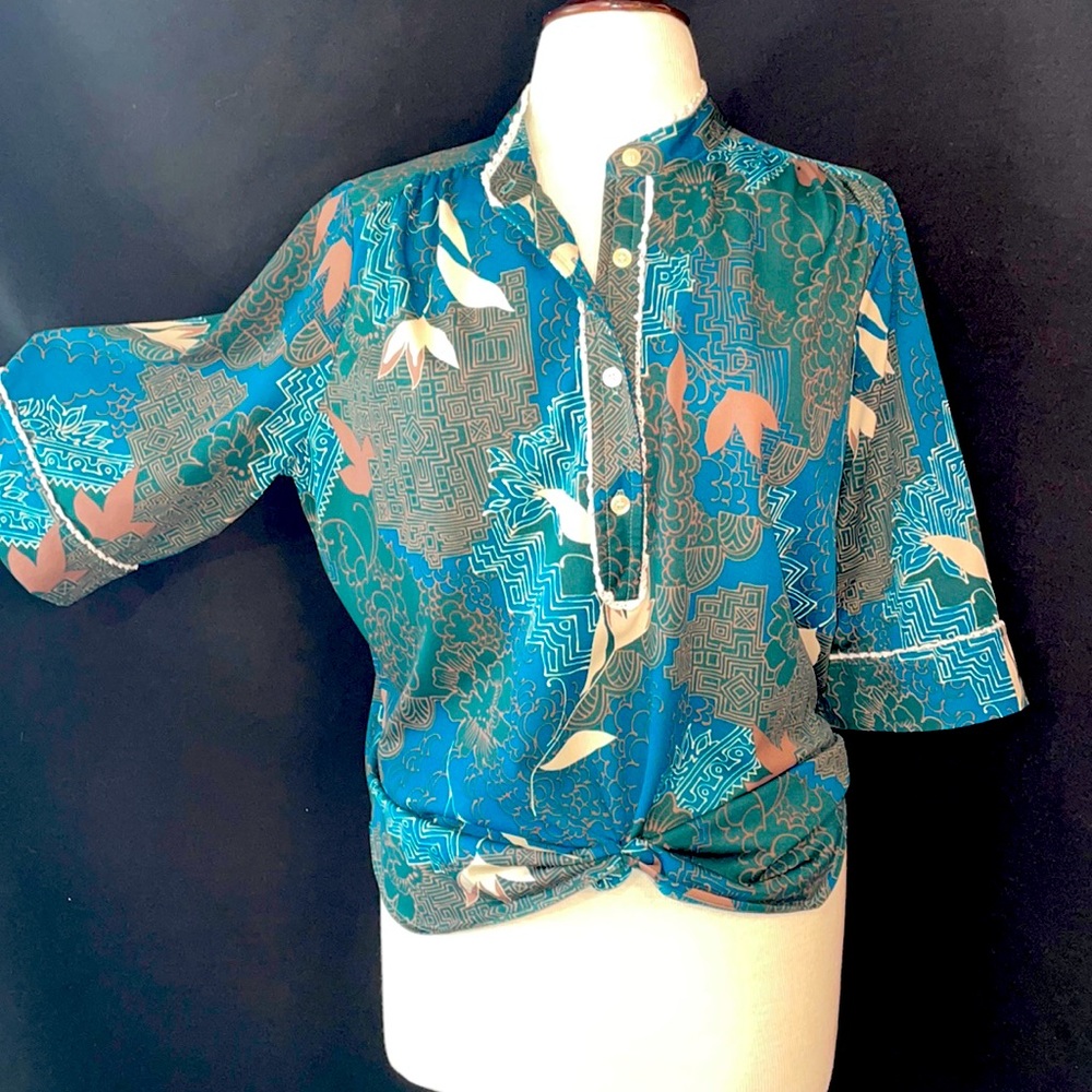 Peggy Lou California vintage retro classic blouse.